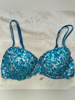 PINK Victoria's Secret Date Push-Up Bra